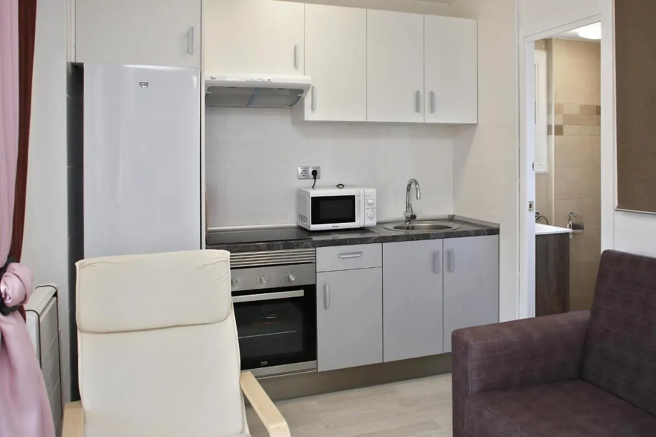 At057 Estudio Con Aparcamiento A Pocos Metros De La Playa La Paella Torredembarra Apartment